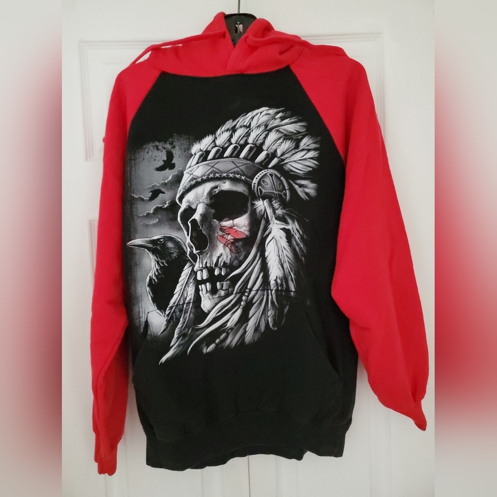 Skull And Crow Raven Pullover Hoodie Medium Spiritual Graphic Design Red & Black